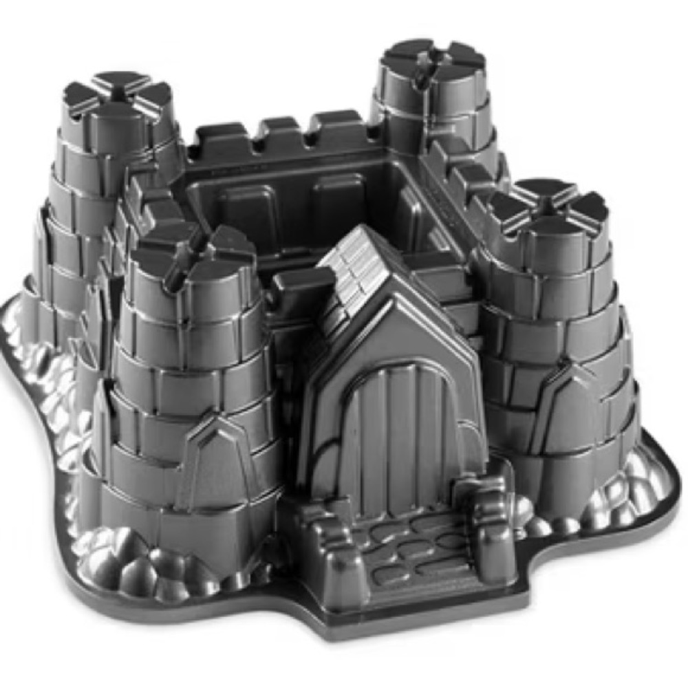 NORDIC WARE CASTLE BUNDT